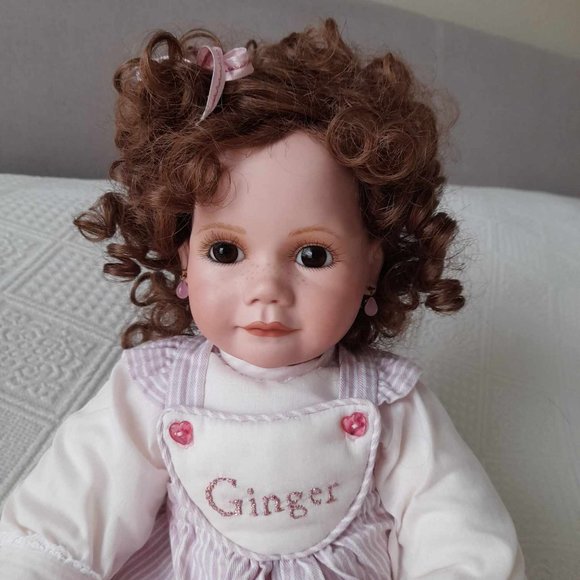 Vintage Porcelain Doll Ginger 1992 22in - Picture 4 of 7